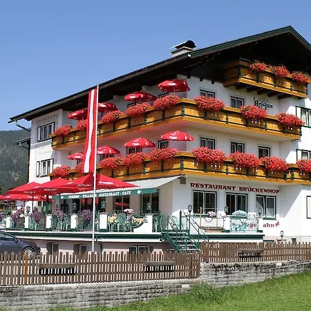 Der Brueckenhof Ramsau 3*